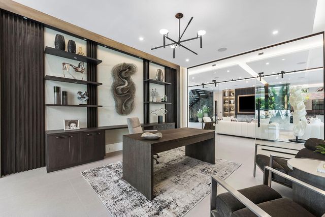 169 W Coconut Palm Road, Boca Raton, FL 33432