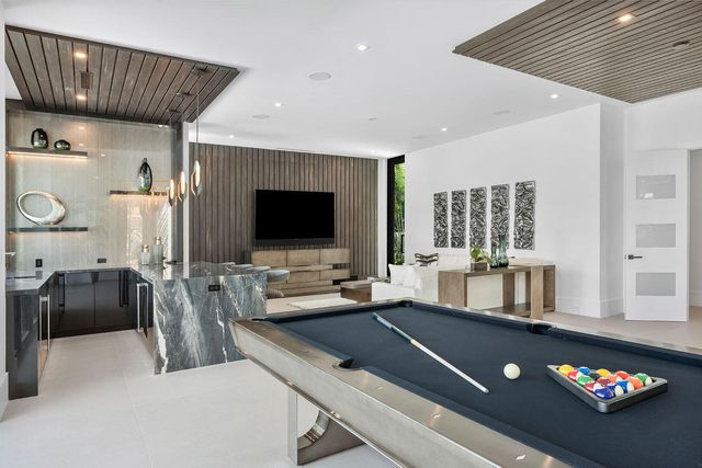 169 W Coconut Palm Road, Boca Raton, FL 33432