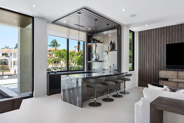 169 W Coconut Palm Road, Boca Raton, FL 33432