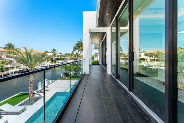 169 W Coconut Palm Road, Boca Raton, FL 33432