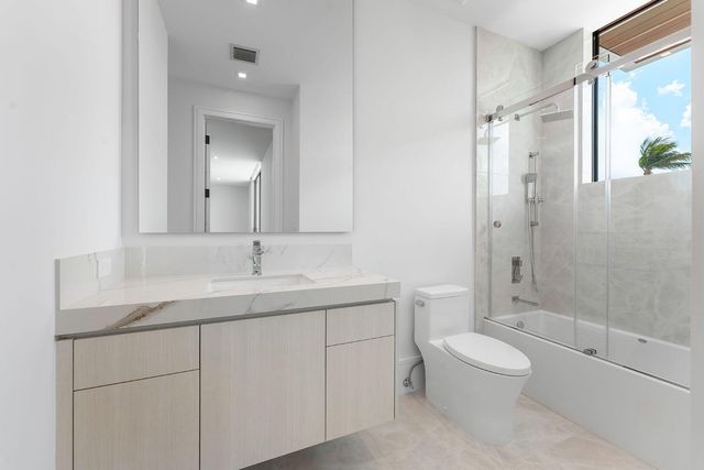 169 W Coconut Palm Road, Boca Raton, FL 33432