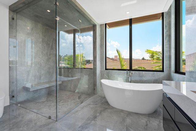 169 W Coconut Palm Road, Boca Raton, FL 33432