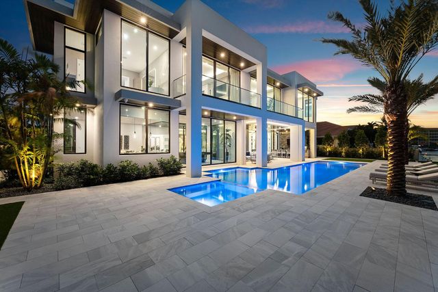 169 W Coconut Palm Road, Boca Raton, FL 33432