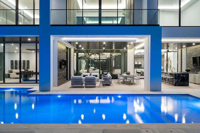 169 W Coconut Palm Road, Boca Raton, FL 33432