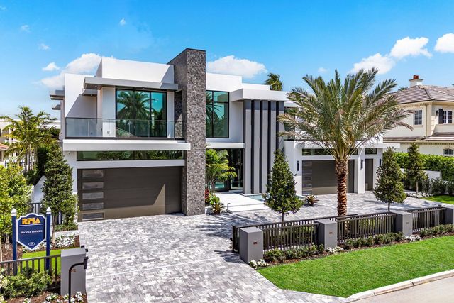 169 W Coconut Palm Road, Boca Raton, FL 33432