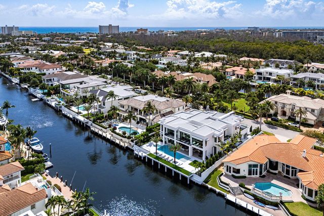 169 W Coconut Palm Road, Boca Raton, FL 33432