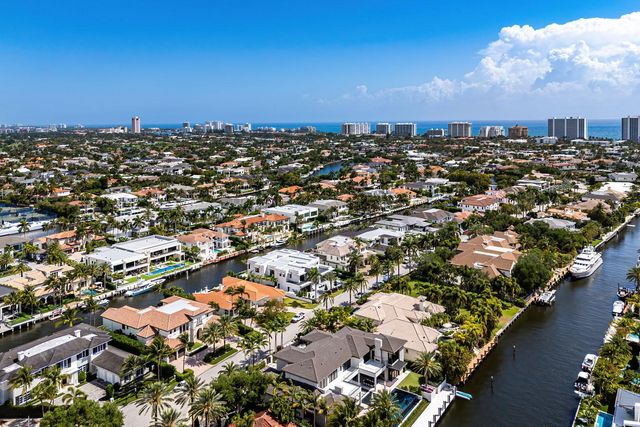 169 W Coconut Palm Road, Boca Raton, FL 33432