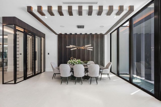 169 W Coconut Palm Road, Boca Raton, FL 33432