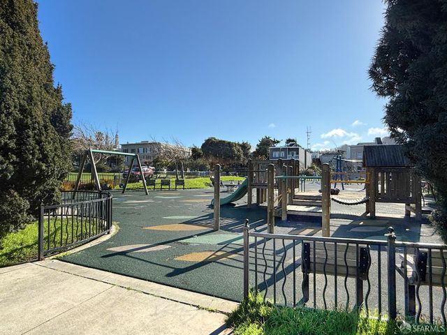 847 Arguello Boulevard 5, San Francisco, CA 94118