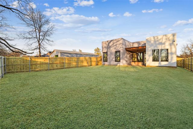 1147 Riverwood Road, Dallas, TX 75217