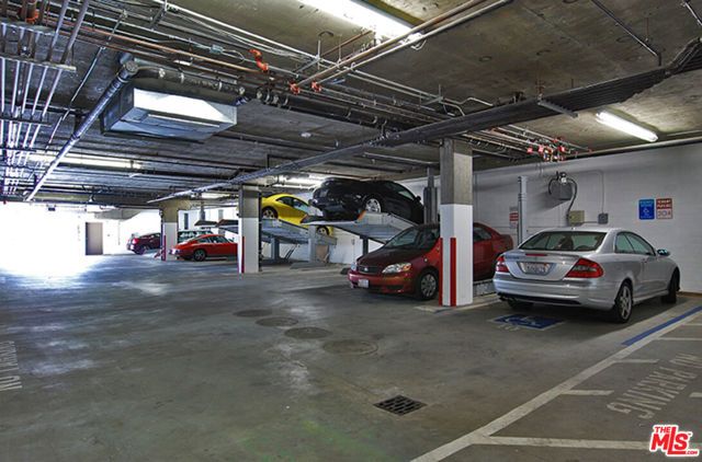 2216 Main Street 204, Santa Monica, CA 90405