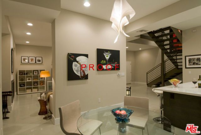 2216 Main Street 204, Santa Monica, CA 90405