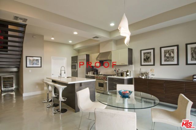 2216 Main Street 204, Santa Monica, CA 90405