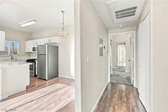 5751 East Hacienda Avenue 286, Las Vegas, NV 89122
