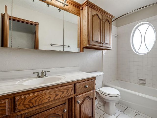 15709 Allegheny Drive, Edmond, OK 73013