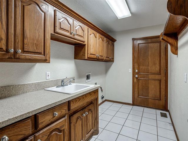 15709 Allegheny Drive, Edmond, OK 73013