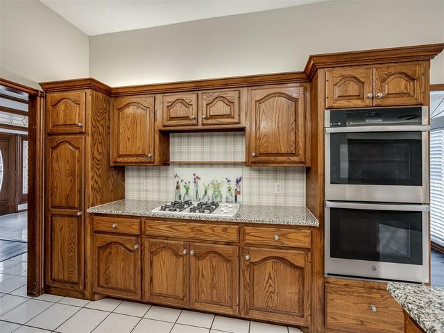 15709 Allegheny Drive, Edmond, OK 73013