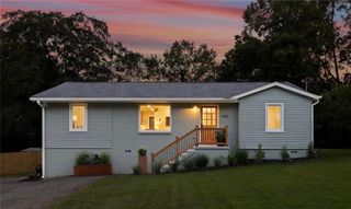 1042 Oakdale SE Drive, Smyrna, GA 30080