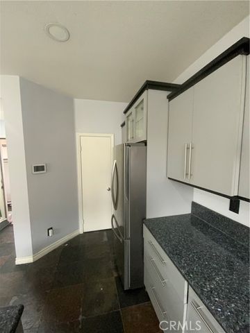 914 Sparrow Way, Perris, CA 92571