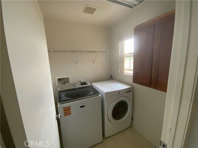 914 Sparrow Way, Perris, CA 92571