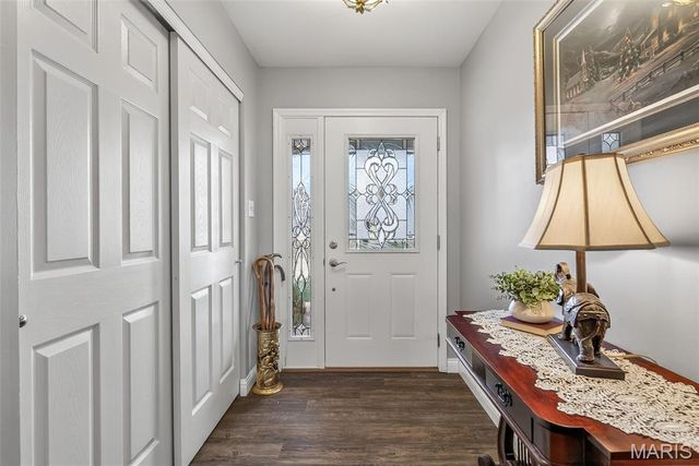 6 Kelso Drive, St Charles, MO 63301