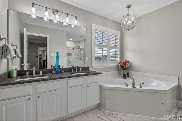 6 Kelso Drive, St Charles, MO 63301