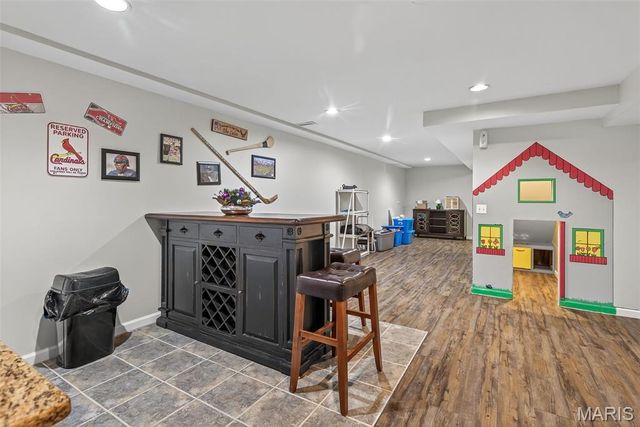 6 Kelso Drive, St Charles, MO 63301