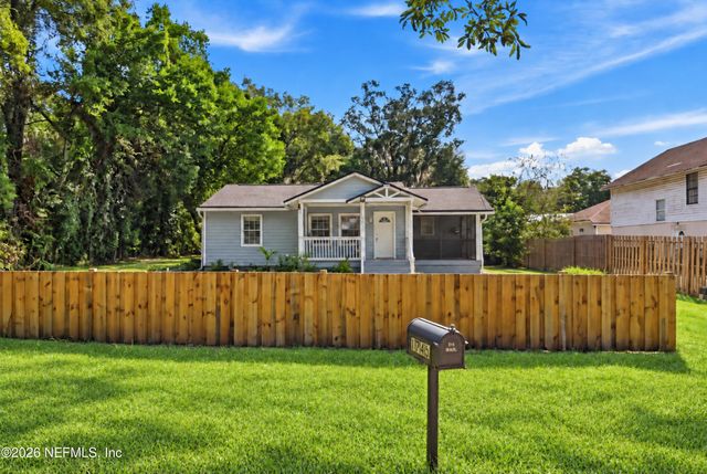 1745 HILLTOP Boulevard, Jacksonville, FL 32246