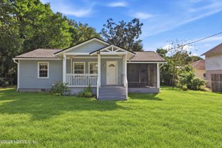 1745 HILLTOP Boulevard, Jacksonville, FL 32246
