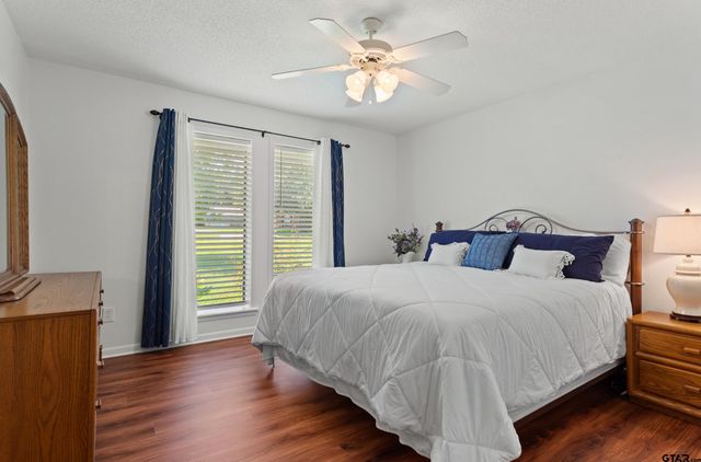 507 Ridgeway, Chandler, TX 75758