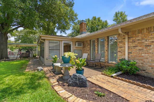 507 Ridgeway, Chandler, TX 75758