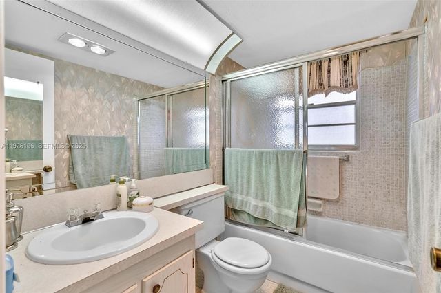 117 Westbury E 117, Deerfield Beach, FL 33442