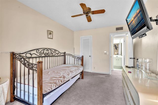 117 Westbury E 117, Deerfield Beach, FL 33442