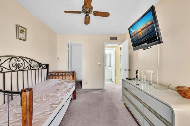 117 Westbury E 117, Deerfield Beach, FL 33442