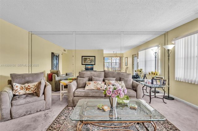 117 Westbury E 117, Deerfield Beach, FL 33442