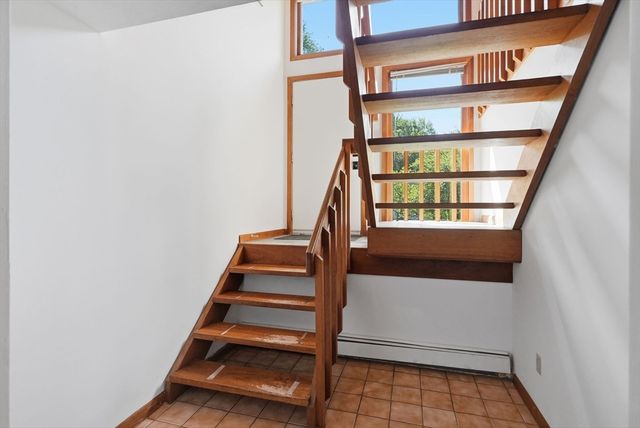 26 Causeway St., Hudson, MA 01749