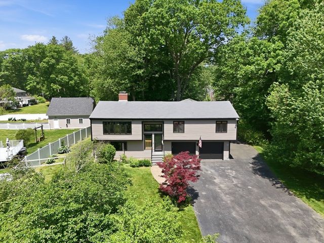 26 Causeway St., Hudson, MA 01749