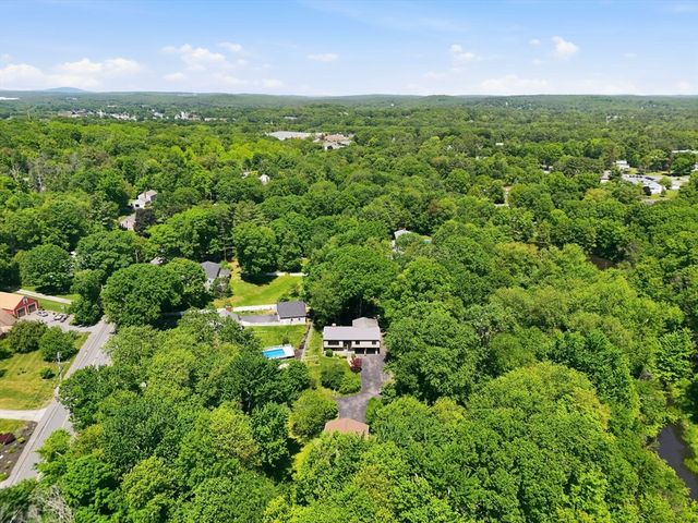 26 Causeway St., Hudson, MA 01749