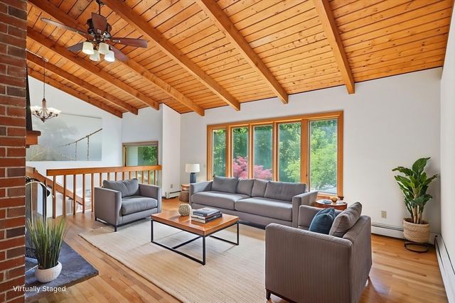 26 Causeway St., Hudson, MA 01749