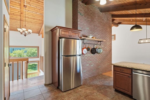 26 Causeway St., Hudson, MA 01749