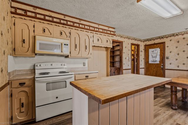 6187 County Road 570, Farmersville, TX 75442