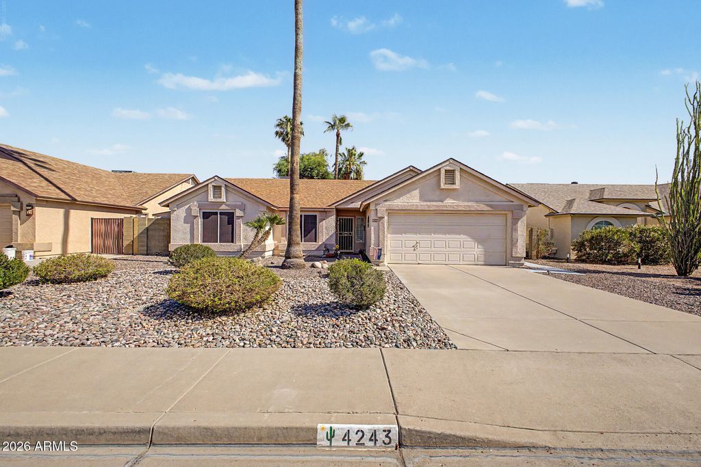 4243 E HARVARD Avenue, Gilbert, AZ 85234 — exterior