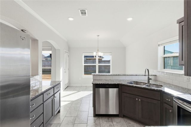 4375 Topeka Avenue, Fayetteville, AR 72704