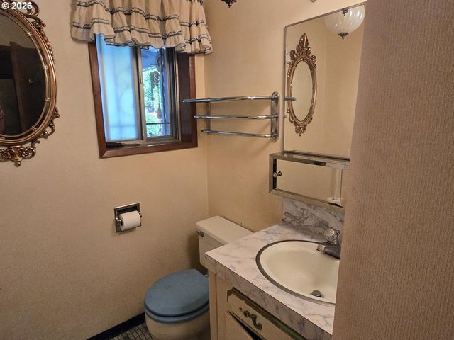 14141 Ne FREMONT Ct, Portland, OR 97230