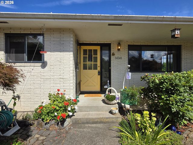 14141 Ne FREMONT Ct, Portland, OR 97230
