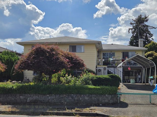 14141 Ne FREMONT Ct, Portland, OR 97230