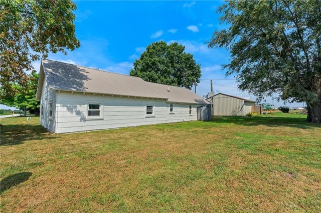 35317 Floyd Circle, Orrick, MO 64077