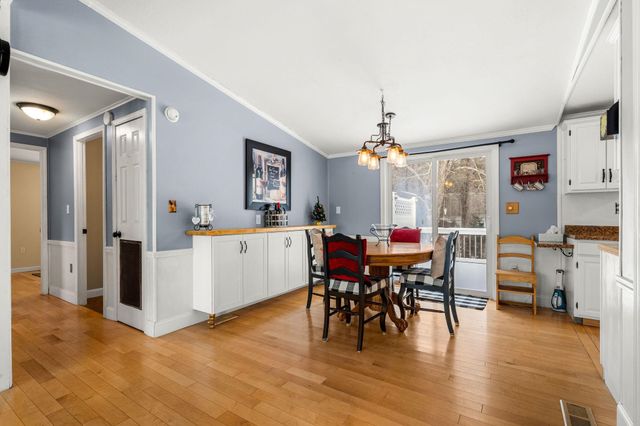 17 Lilac Court, Raymond, NH 03077