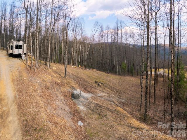 220 Simply Grateful Drive, Hendersonville, NC 28792