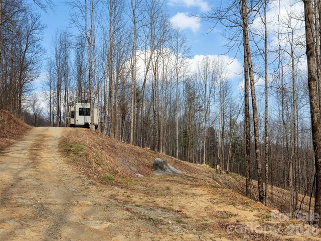 220 Simply Grateful Drive, Hendersonville, NC 28792
